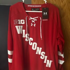 Wisconsin Badgers Under Armour Wisconsin Badgers Red Hockey Jersey XL